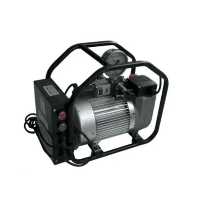 Pompa cu cheie dinamometrică include unitatea de antrenare